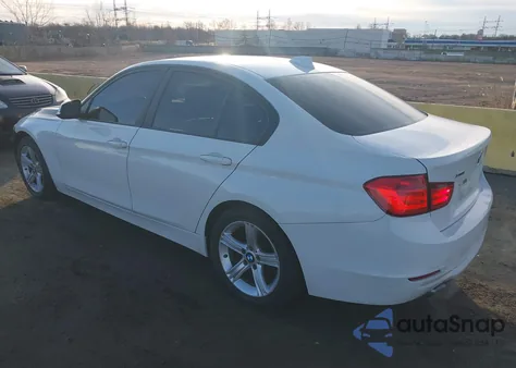 2013 BMW 328I xDrive z USA, uszkodzony, nr VIN WBA3B5C50DF594391